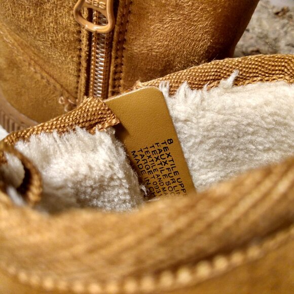 2 Pairs Size 8 Toddler Cat & Jack Faux Suede Furry Lined Winter Boots - Picture 4 of 9